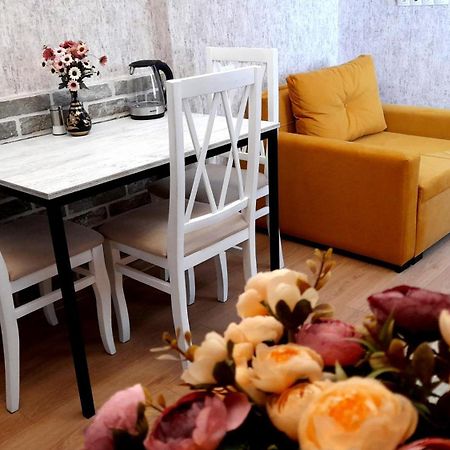Sweet Home Apartment Тбилиси Экстерьер фото